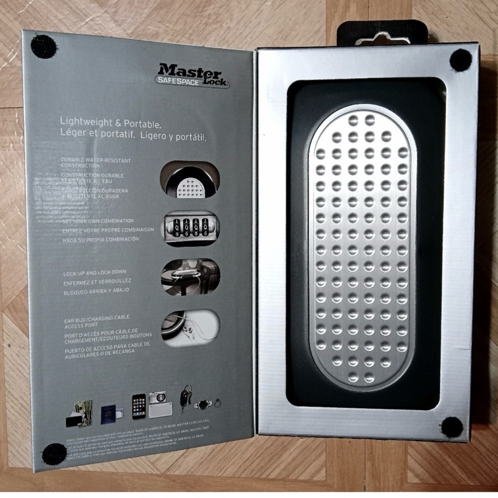 Master Lock Safe Space - Picture 3 of 8